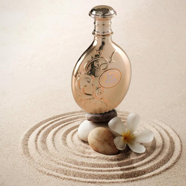 🌸 Nyla EDP by Abiyat Prestige – A luxurious blend of fruity, floral & warm woody notes for an elegant, lasting scent 🌿💖